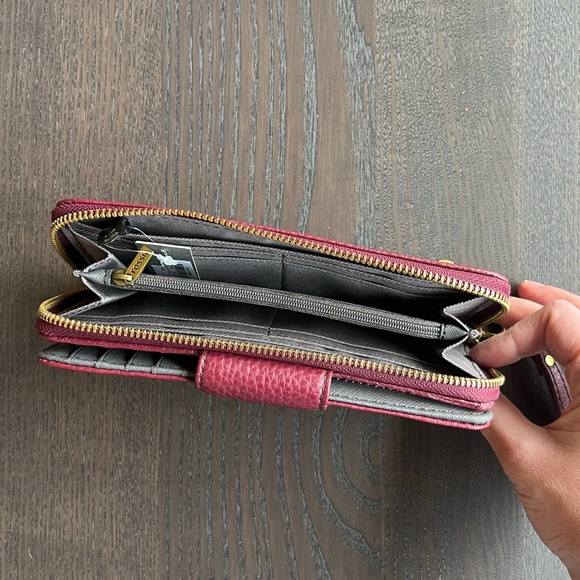 NEW Fossil Madison Clutch - wine - Picture 4 of 5